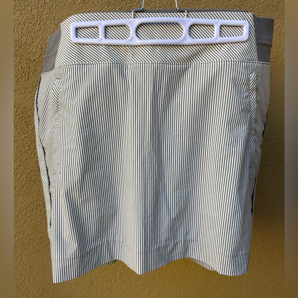 Athleta Striped Skort size 18